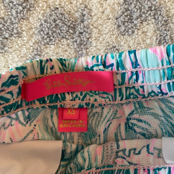 Lilly Pulitzer boy shorts - Picture 2 of 4